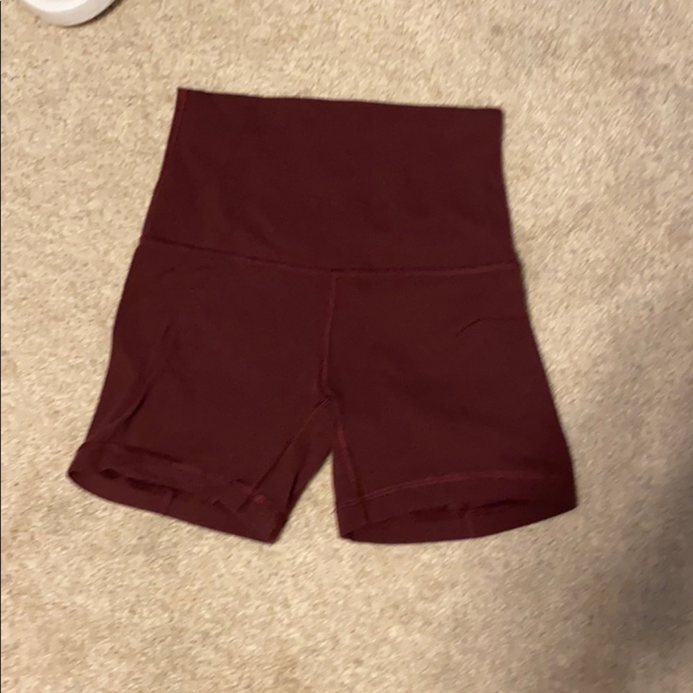 Lululemon women’s size 0 athletic shorts